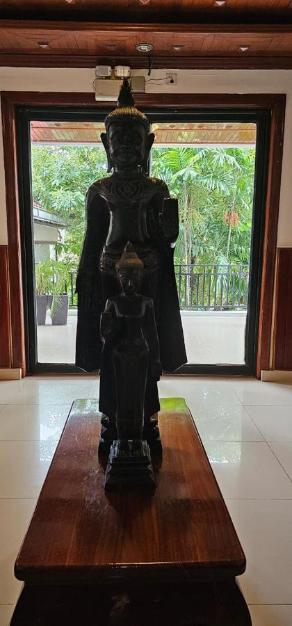 Hostel Retro Quarter Mb Siem Reap Zimmer foto